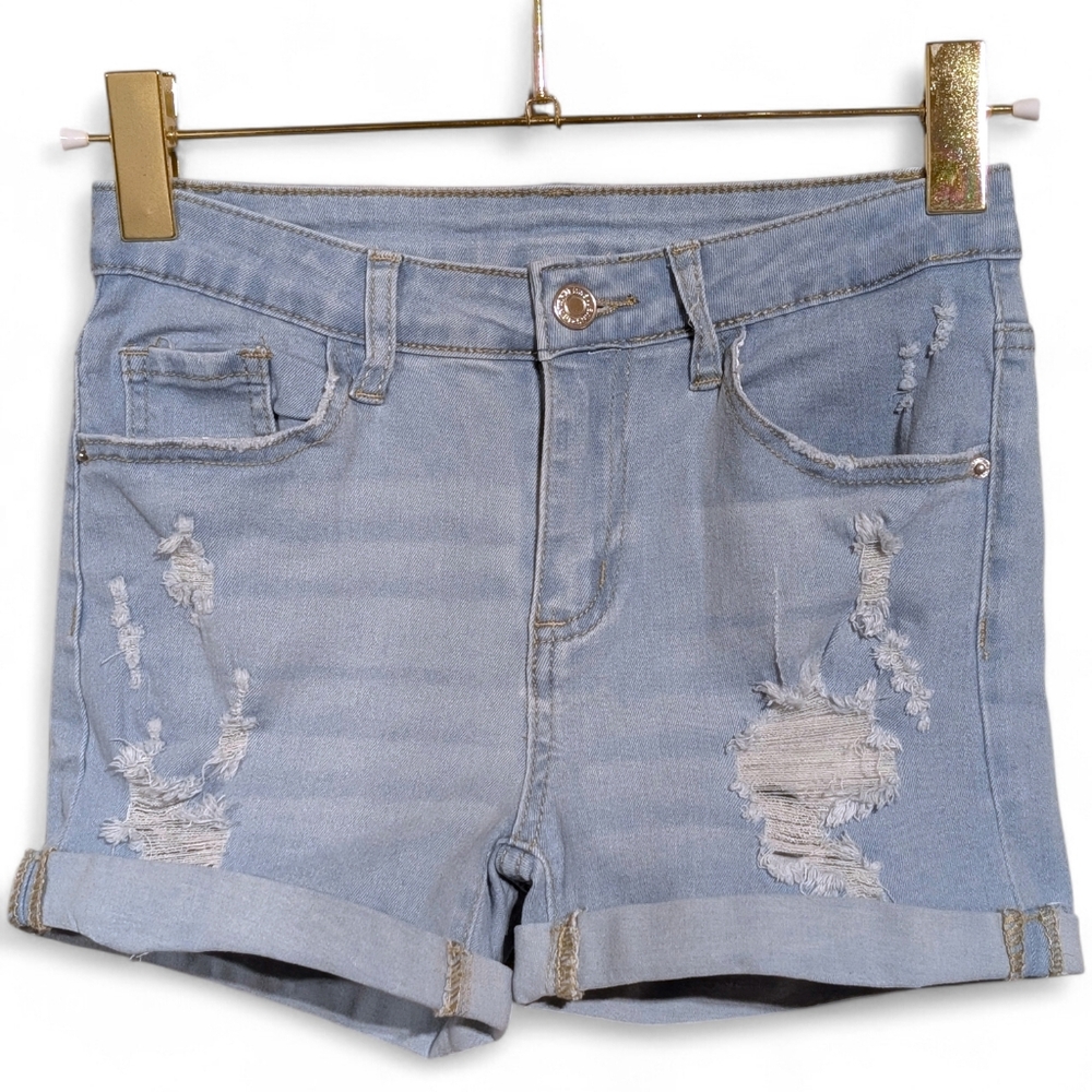 ​🌟 Verdusa Light Wash Ripped Distressed Denim Shorts XS